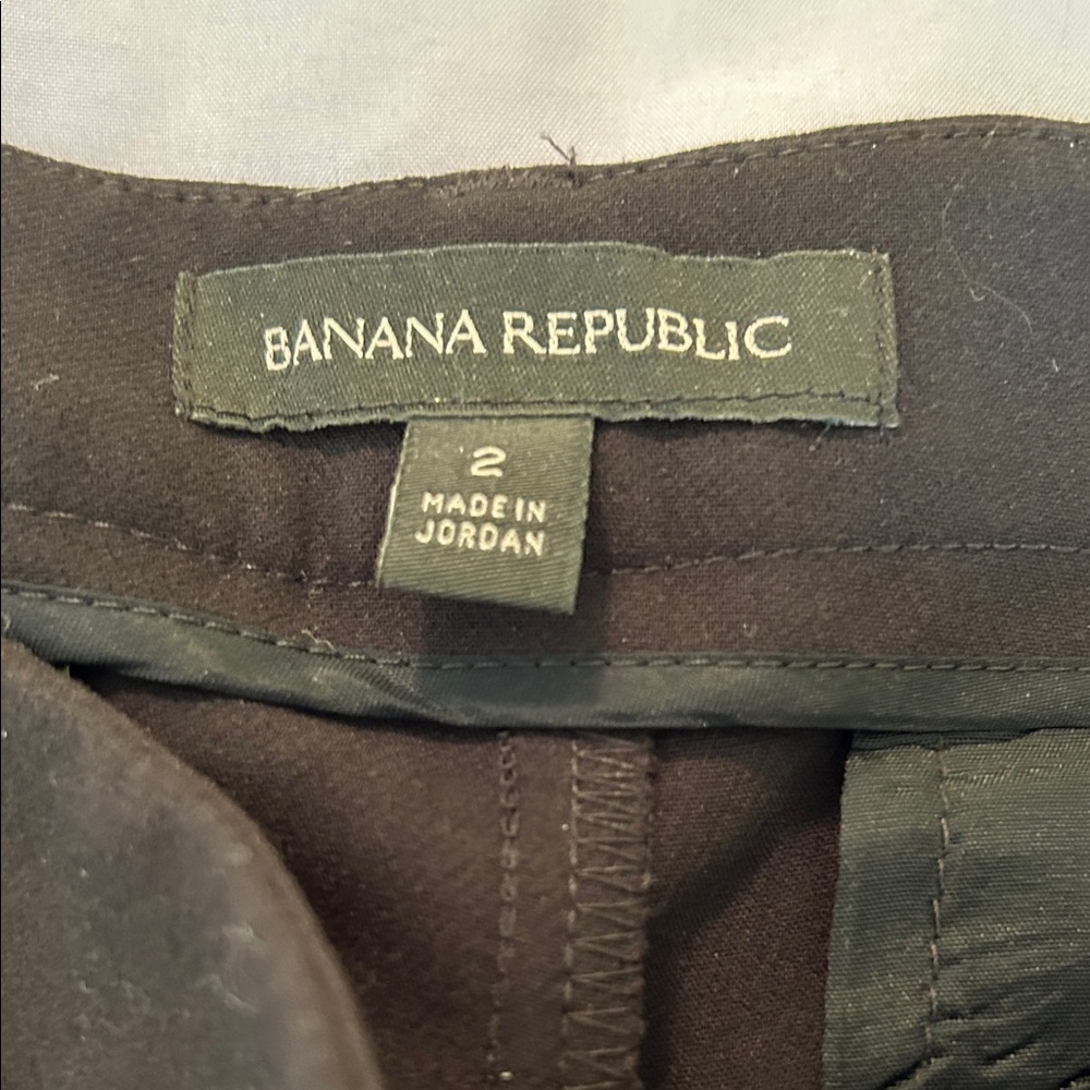 Banana Republic Black Shorts size 2 - Picture 5 of 6